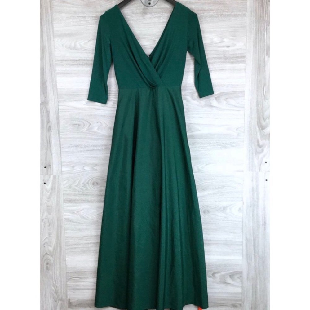 Alfred Sung | D736 Bridesmaid Dress